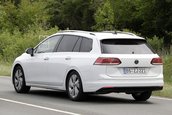 Volkswagen Golf Variant complet necamuflat