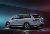 Volkswagen Golf Variant si Golf Alltrack