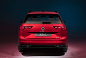 Volkswagen Golf Variant si Golf Alltrack