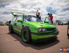 Volkswagen Golf VR12