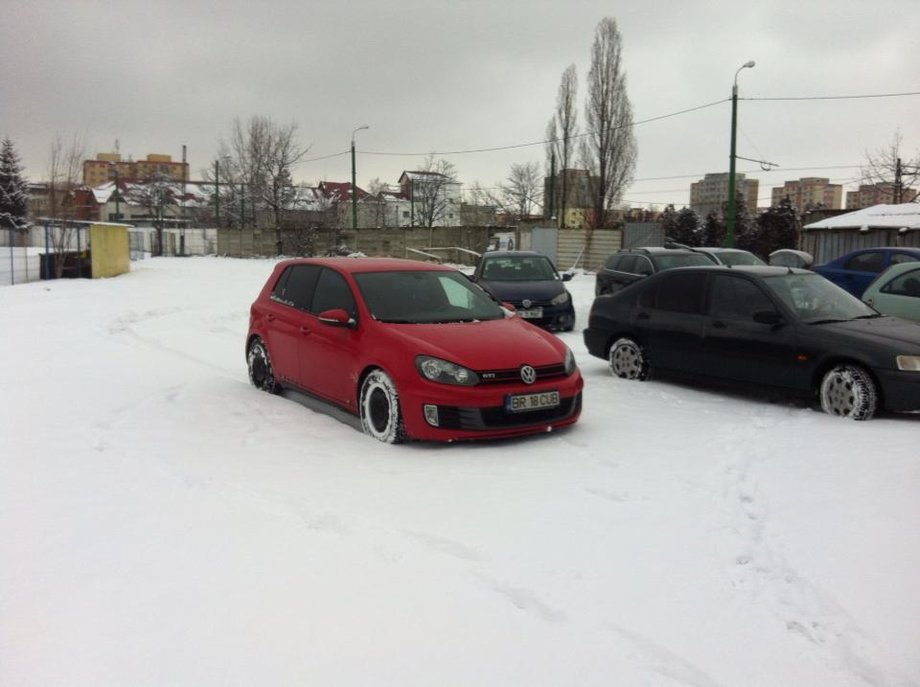 Volkswagen GTI 2.0 TSI 211 hp