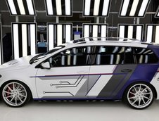 Volkswagen GTI First Decade Concept si GTE Estate impulsE