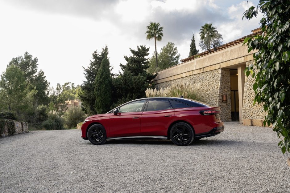 Volkswagen ID.7 GTX - Galerie foto