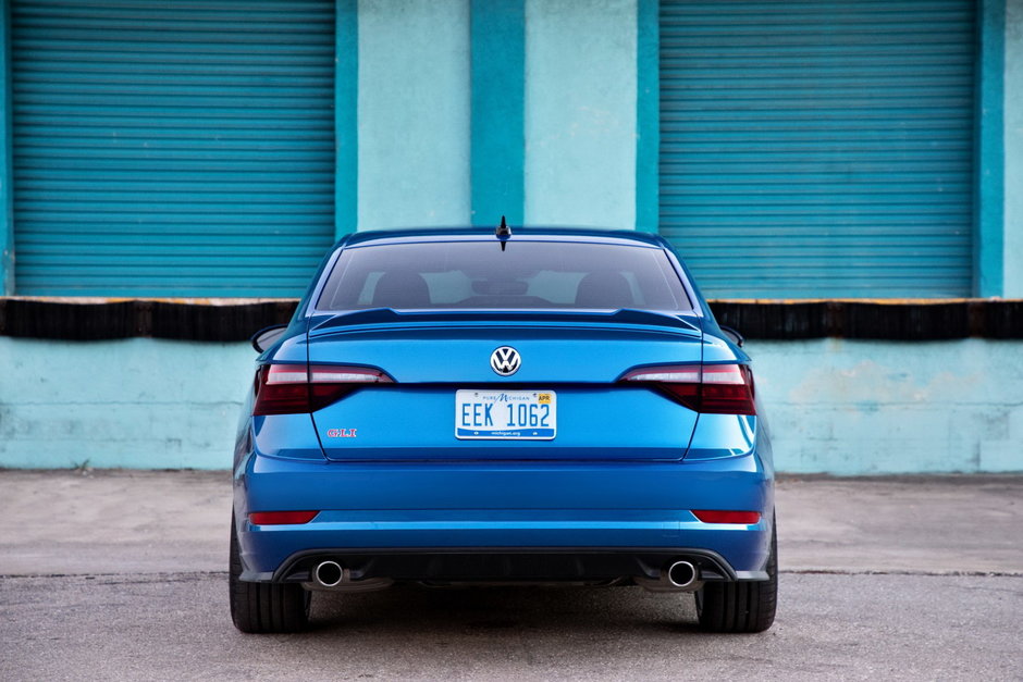 Volkswagen Jetta GLI Blue Lagoon Concept