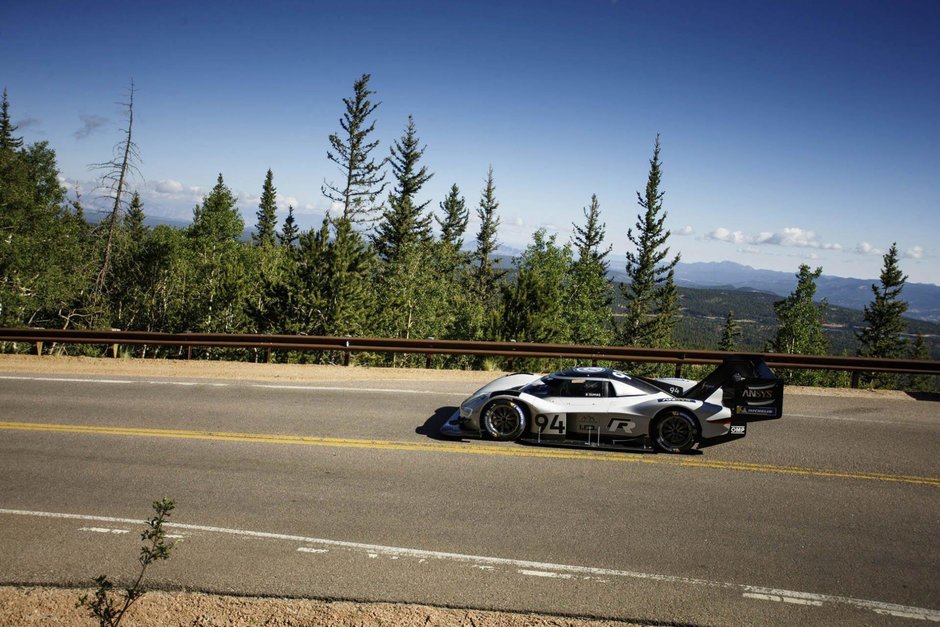 Volkswagen la Pikes Peak