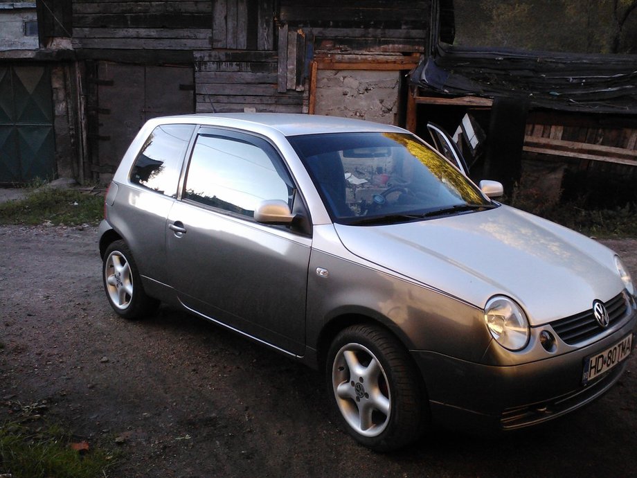 Volkswagen Lupo colege