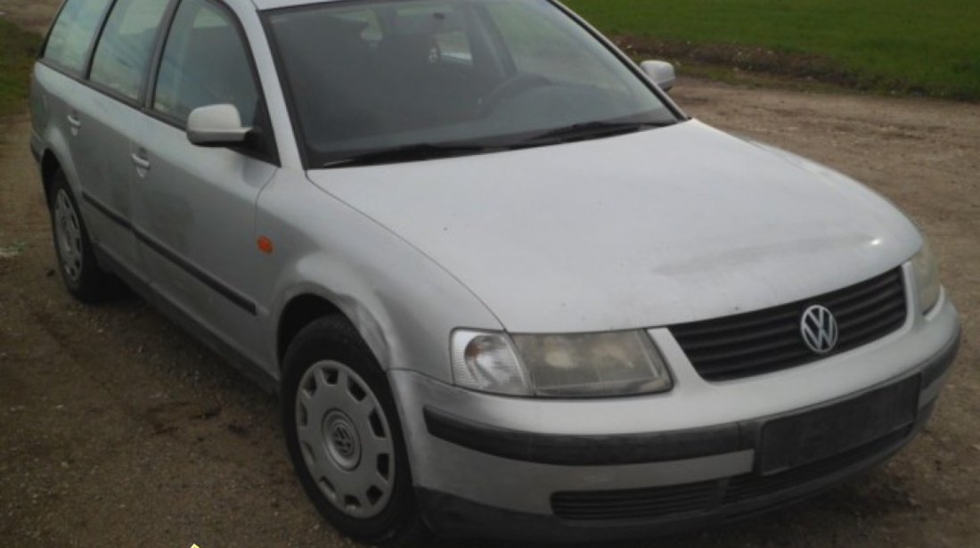 Volkswagen Passat 1 6i Clima