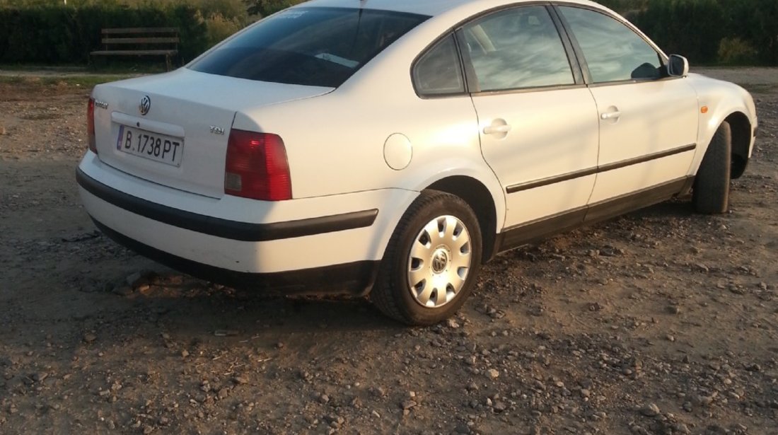 Volkswagen Passat berlina 1900cmc