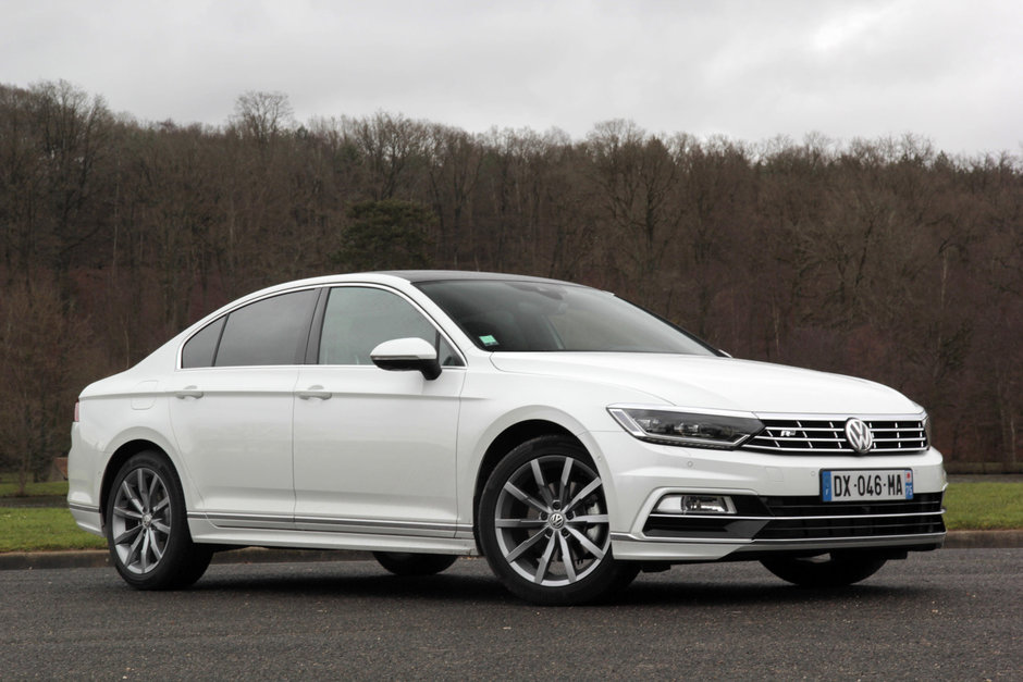 Volkswagen Passat R-Line