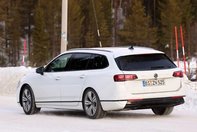 Volkswagen Passat Variant - Poze spion