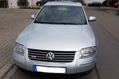 Volkswagen Passat W8 din 2002