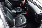 Volkswagen Passat W8 din 2002