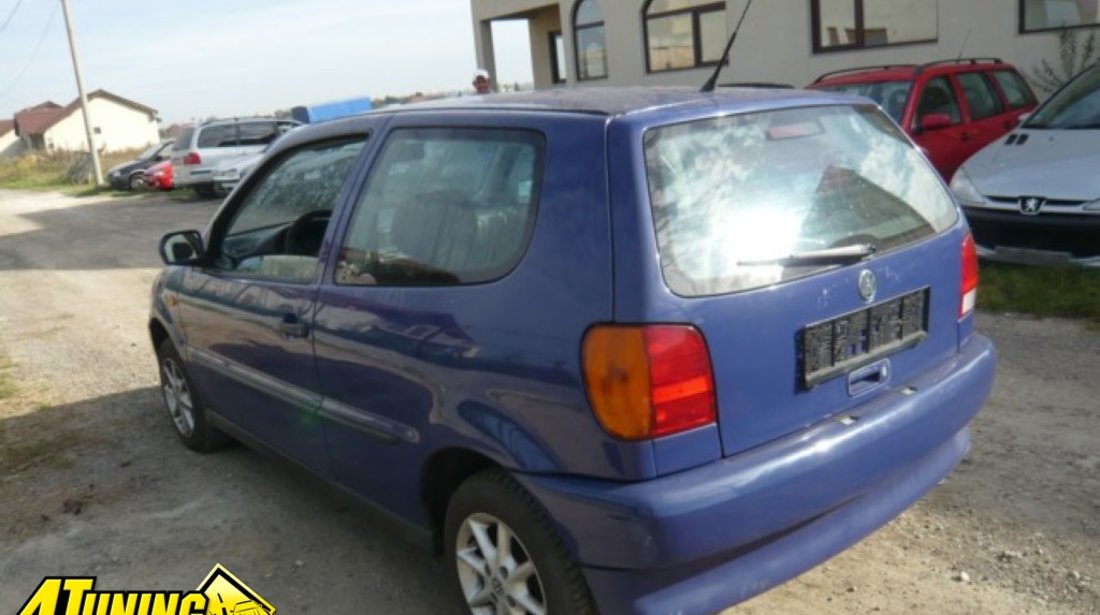 Volkswagen Polo 1 0i