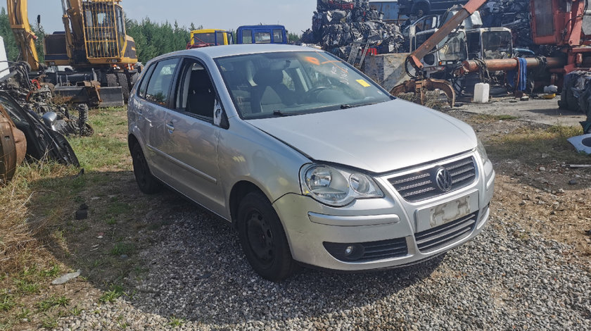 Volkswagen Polo 9N 1.4tdi tip BNM , cutie tip JHG