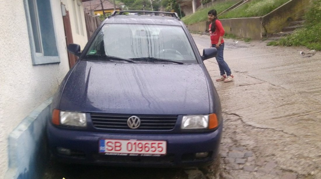 Volkswagen Polo benzina