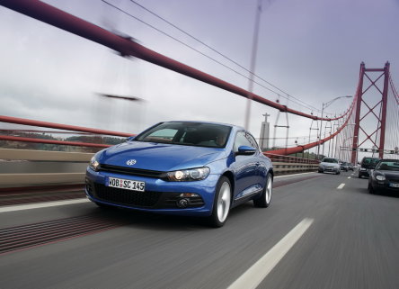 Volkswagen Scirocco va costa 21.750 euro