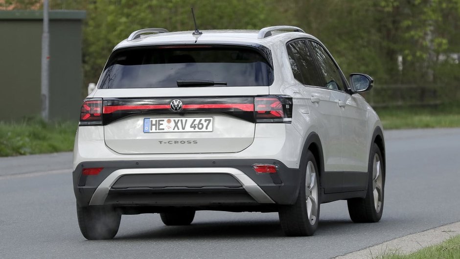 Volkswagen T-Cross Facelift - Poze spion
