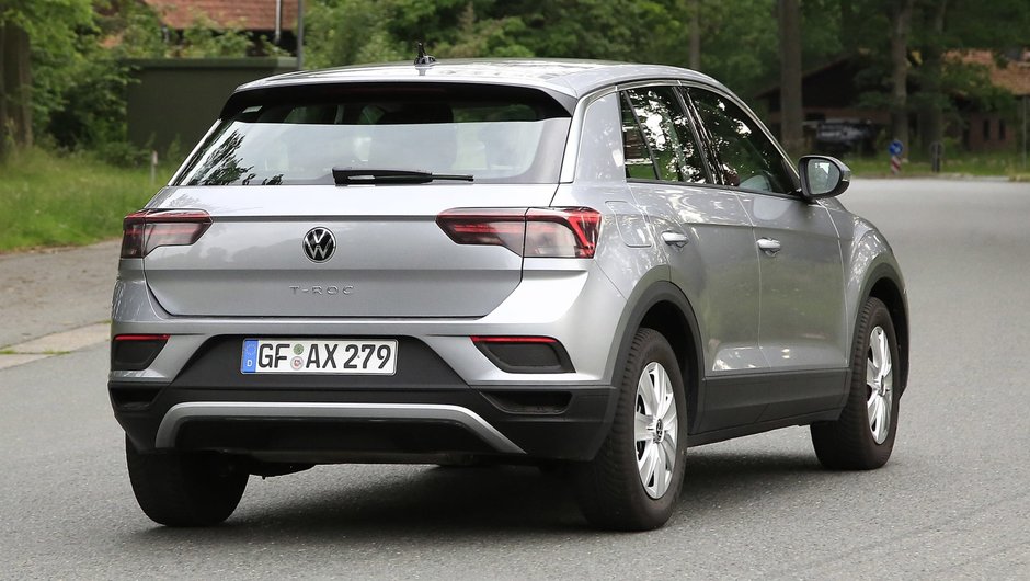 Volkswagen T-Roc Facelift - Poze spion