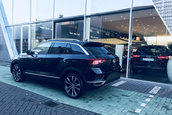 Volkswagen T-Roc la dealer