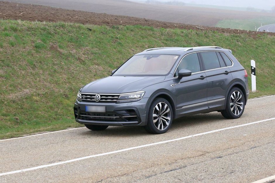 Volkswagen Tiguan R - Poze spion