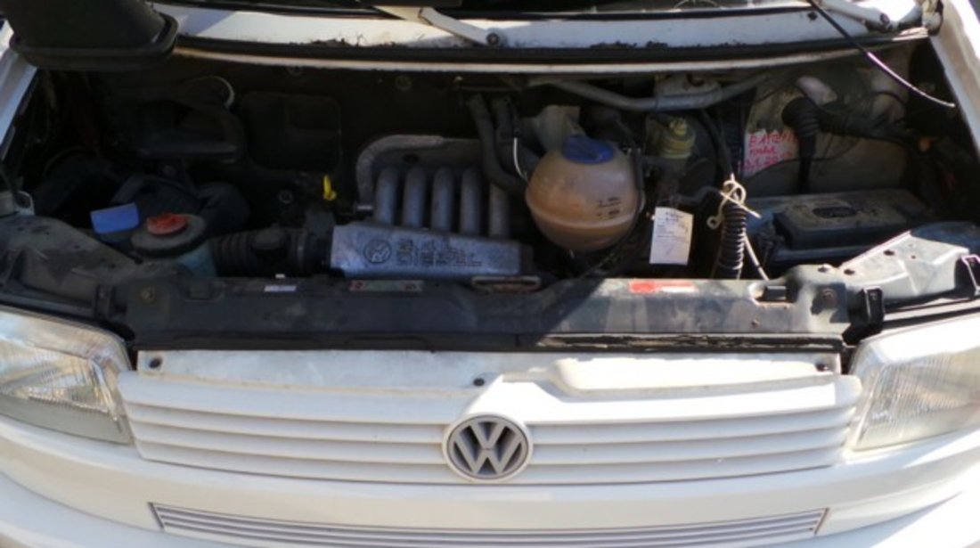 VOLKSWAGEN Transporter VW T4 Mixt