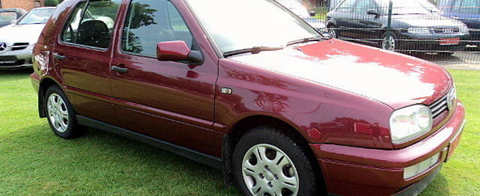 Volkswagen-ul asta cu doar 2.330 km la bord poate fi al tau. Pretul? Un fleac Volkswagen-ul asta cu doar 2.330 km la bord poate fi al tau. Pretul? Un fleac