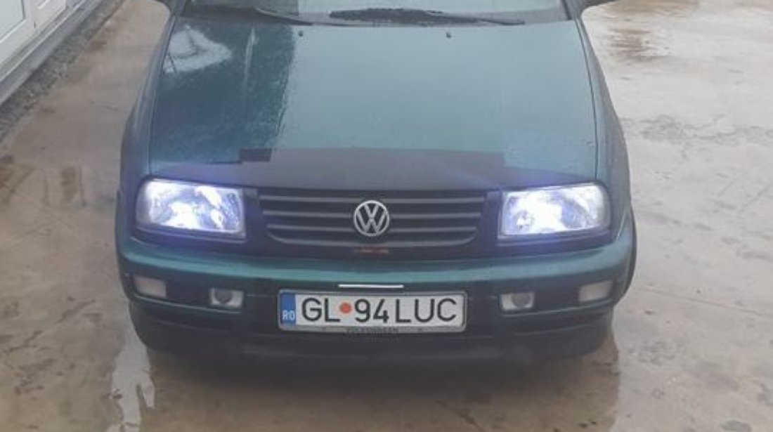 Volkswagen Vento 1 6