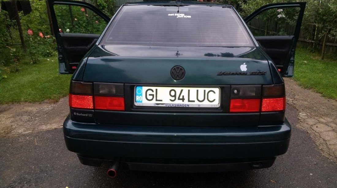 Volkswagen Vento 1 6