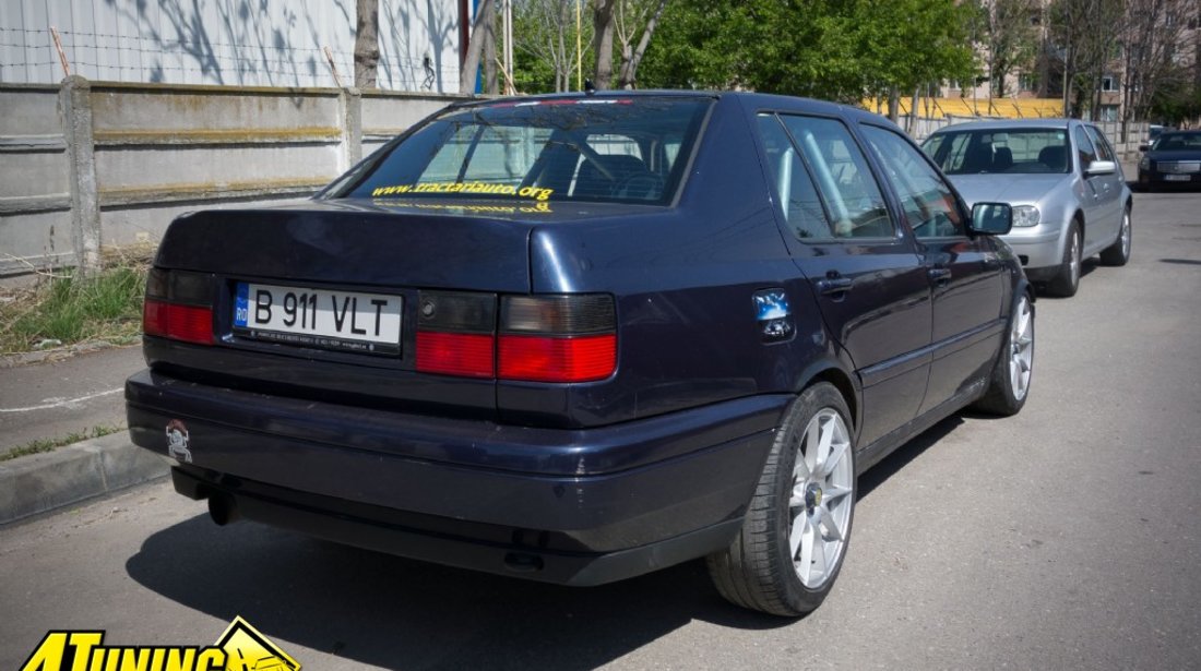 Volkswagen Vento 1 8 T