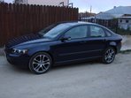 Volvo S40 Blue sky