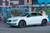 Volvo S60 Cross Country - Galerie Foto