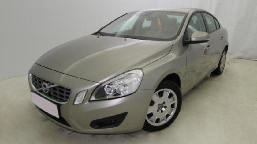 Volvo S60 D4 automatic 6+1 Start/Stop - 1.984 cc / 163 CP 2012