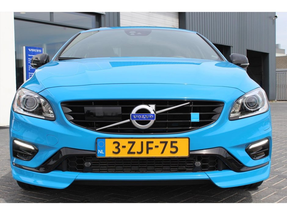 Volvo S60 Polestar cu 22.331 km la bord