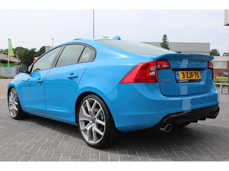 Volvo S60 Polestar cu 22.331 km la bord