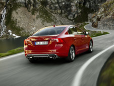 Volvo S60 R Design