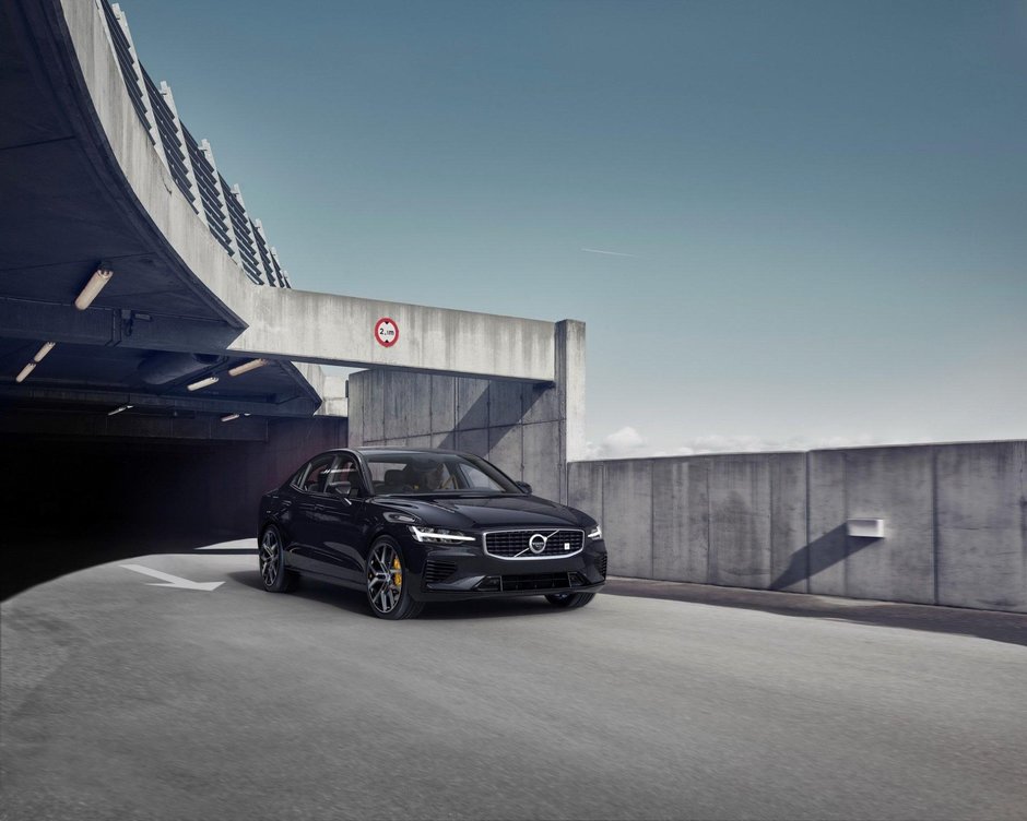 Volvo S60 T8 Polestar Engineered