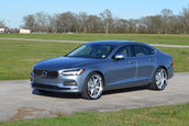 Volvo S90 cu jante mari