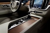 Volvo S90 - Galerie Foto