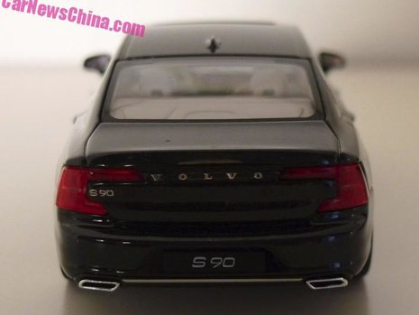 Volvo S90 - Macheta neagra