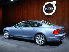 Volvo S90 - Poze Reale