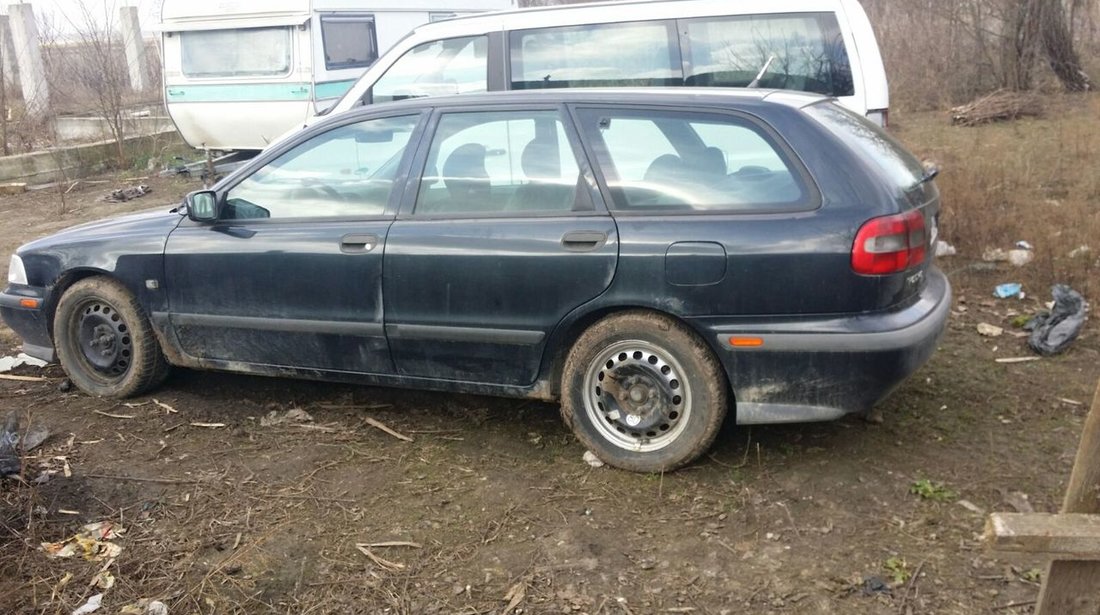 Volvo V40 1.8 16 valve 1998