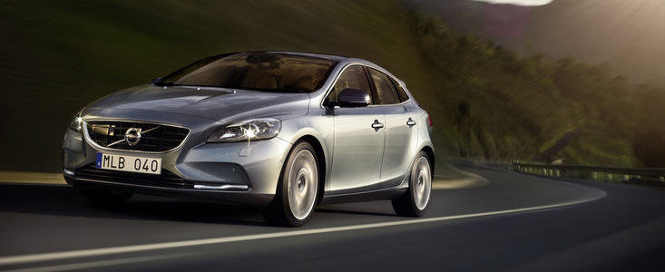 Volvo V40 - Noi imagini cu rivalul lui Audi A3 si BMW Seria 1 Volvo V40 - Noi imagini cu rivalul lui Audi A3 si BMW Seria 1