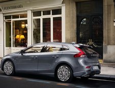 Volvo V40 - Noi Poze