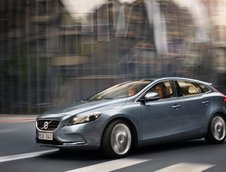 Volvo V40 - Noi Poze