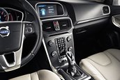 Volvo V40 - Noi Poze