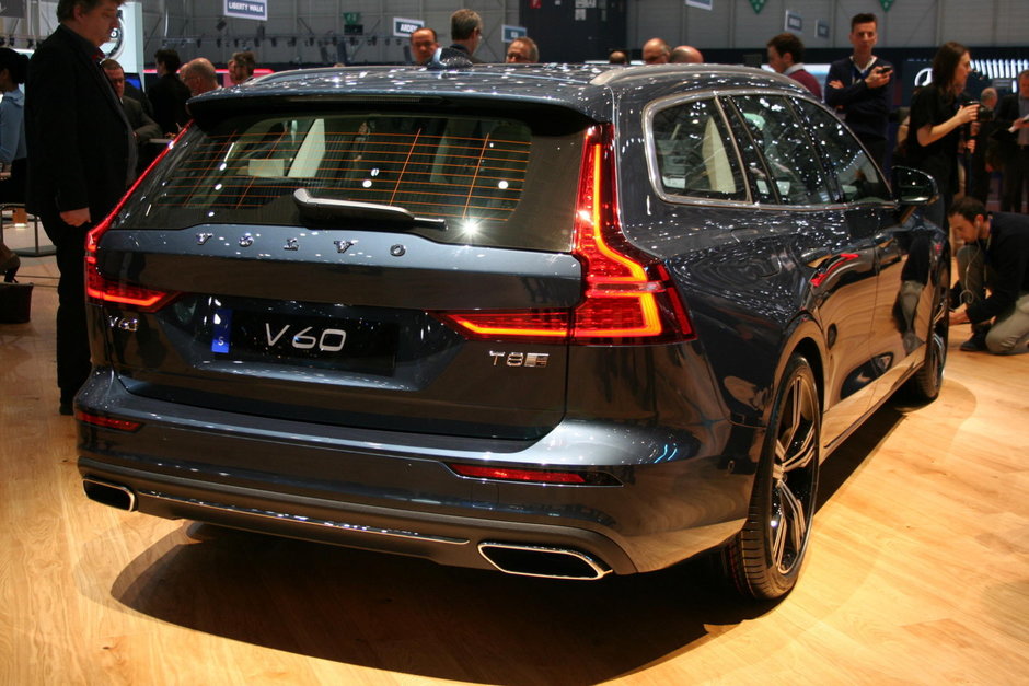 Volvo V60 - Poze de la Geneva