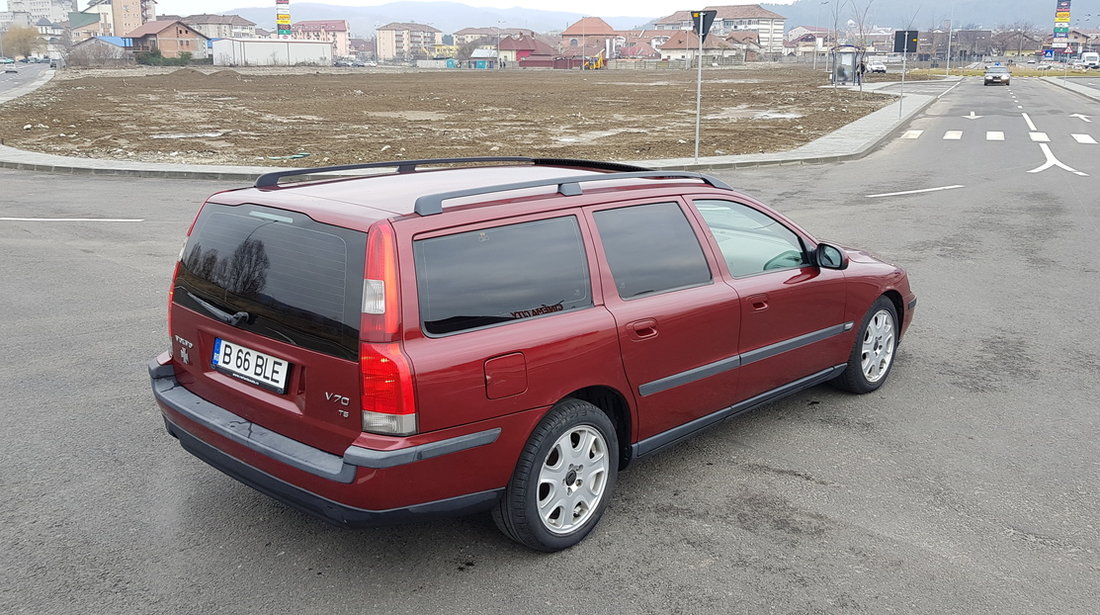 Volvo V70 2.4Turbo Benzina 265hp 2002