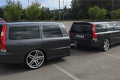 Volvo V70 cu remorca Volvo V70