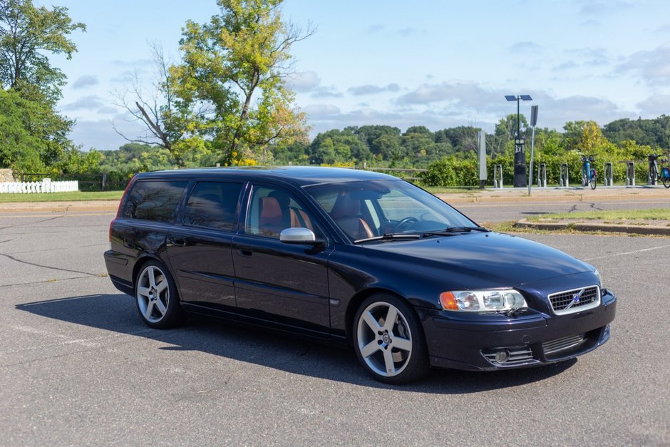 Volvo V70 R de vanzare