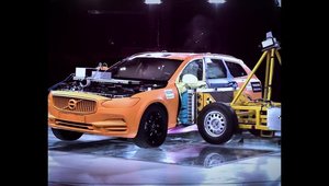 Volvo V90 Cross Country - Crash Test